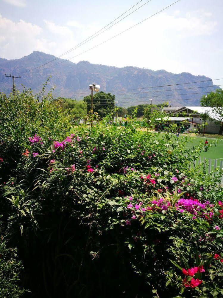 Casa Amor Tepoztlán Buitenkant foto